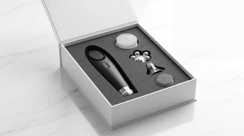 Manivos Face Cleansing Brush in Schwarz